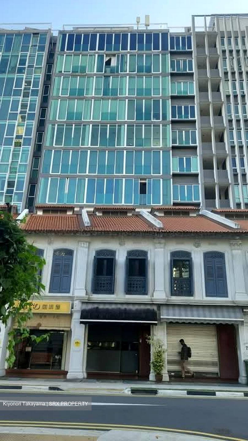 Mackenzie Road (D9), Retail #560946521
